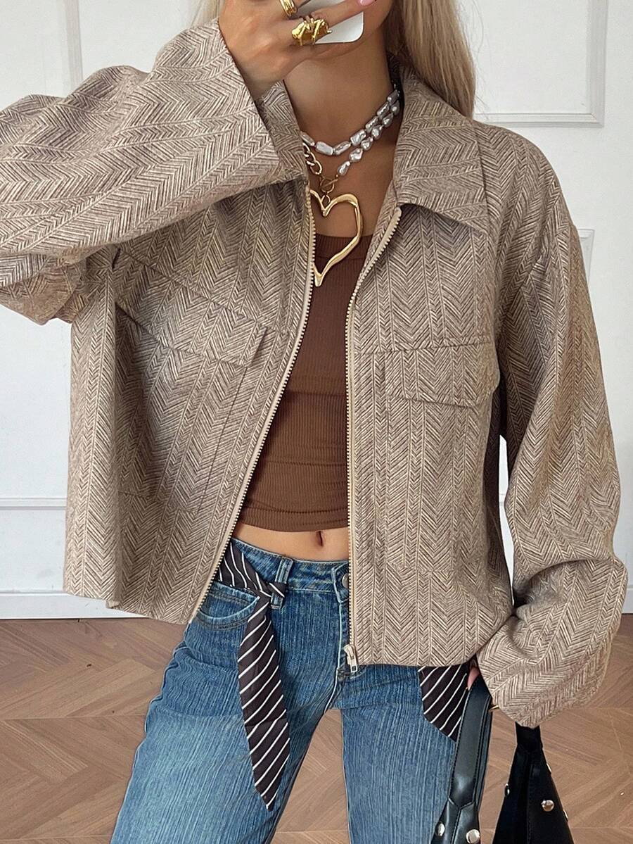 DAZY Chaqueta casual corta y suelta de mujer con cuello vuelto y tela texturizada - Caqui - Ver 1