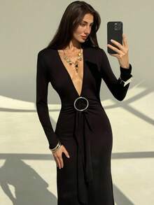 Aloruh Women's Sexy Deep V-Neck Metal Decor Waist Fitted Maxi Fishtail Dress, Autumn/Winter - Black - View 3