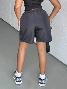 Alexandranx Pantalones cortos informales de bloques de color negro y blanco deportivos de verano - Negro - Ver 2