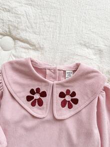 SHEIN Vintaside Kids 1 pièce Top polyvalent confortable et décontracté pour tout-petites filles, style coréen avec col à revers, broderie 3D en velours, manches longues, convient pour le port quotidien au printemps, à l'automne et en hiver