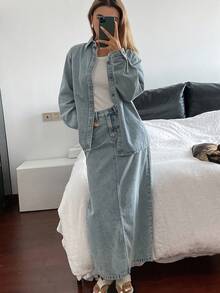 DAZY 女士牛仔衬衫领衬衫和长款直筒牛仔裙优雅都市休闲牛仔套装 - 淺色水洗藍 - 查看 4