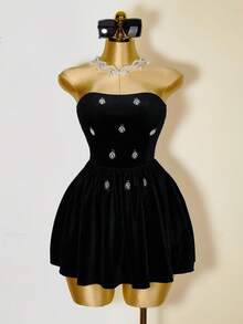 Zolique Strapless Metal Decorative Knitted A-List Dress - Black - View 1