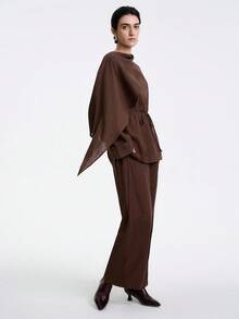 Aalyst 2 Stücke Damen Bluse aus Bambusfaser mit abnehmbarem Schal-Kragen und Fledermausärmeln, Taillenschleife und gerade geschnittene Lässig Hose, elegante Büro-/Lässig Kleidung, Vintage-/Minimalistische Optik, geeignet für Thanksgiving, Nachmittagstee, Partys, Schulbeginn, Frühling/Herbst - Kaffeebraun - Übersicht 6