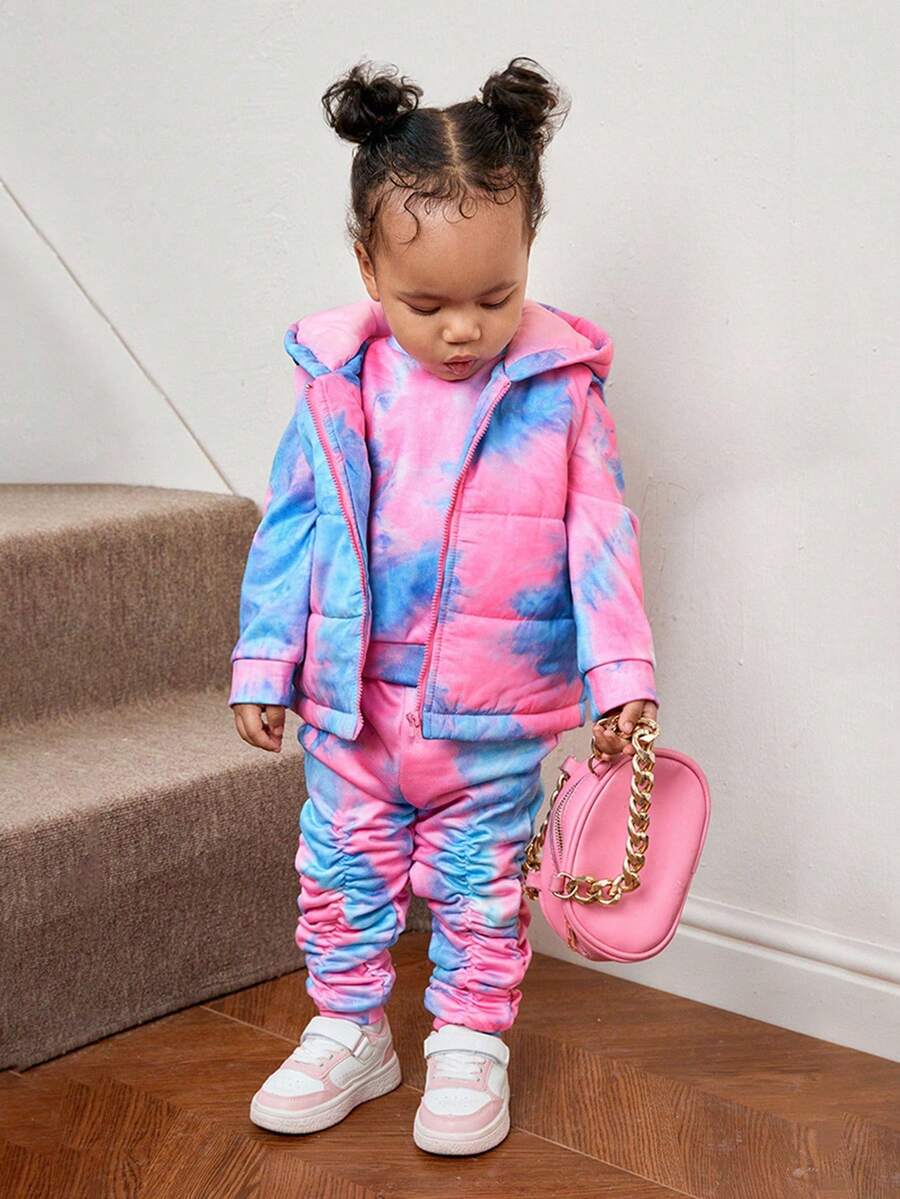 SHEIN Babygirl 可爱扎染图案连帽夹克套装，秋冬保暖内衬 - 彩色 - 查看 1
