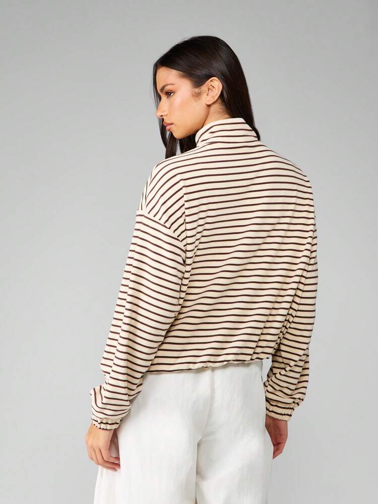 MISSGUIDED Felpa in pile a righe con collo alto e zip intera e polsini elastici