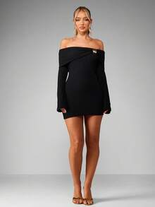 MISSGUIDED 优雅露肩长袖迷你连衣裙，饰以金色圆环，适合晚宴、派对、节日、圣诞节庆典、婚礼宾客等场合，秋冬季皆宜。 - 黑色 - 查看 4