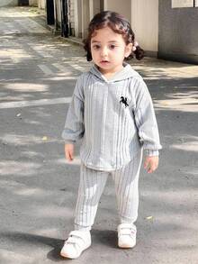 2 pezzi Set tuta da bambina con felpa con cappuccio termica a costine e pantaloni spessi e caldi, con ricamo di pony, adatto per l'inverno - Grigio - Visualizzare 1