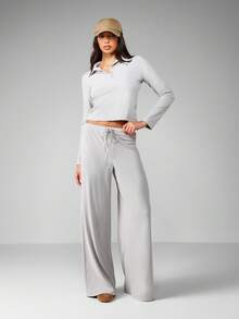 MISSGUIDED Ribbed Knit Half Button Polo Crop Top Casual Lounge Long Sleeve Modern Minimalist Essential Wardrobe Basics Perfect For Layering All Season - Light Grey - View 3