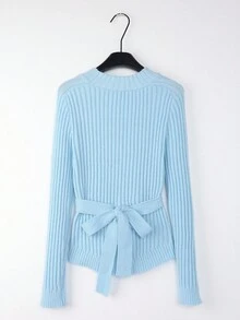 Franclia 女士浅蓝色新款秋冬V领交叉金属纽扣不对称下摆针织立体纹理腋下长袖开衫，欧美风优雅简约时尚日常通勤 - 藍色 - 查看 2