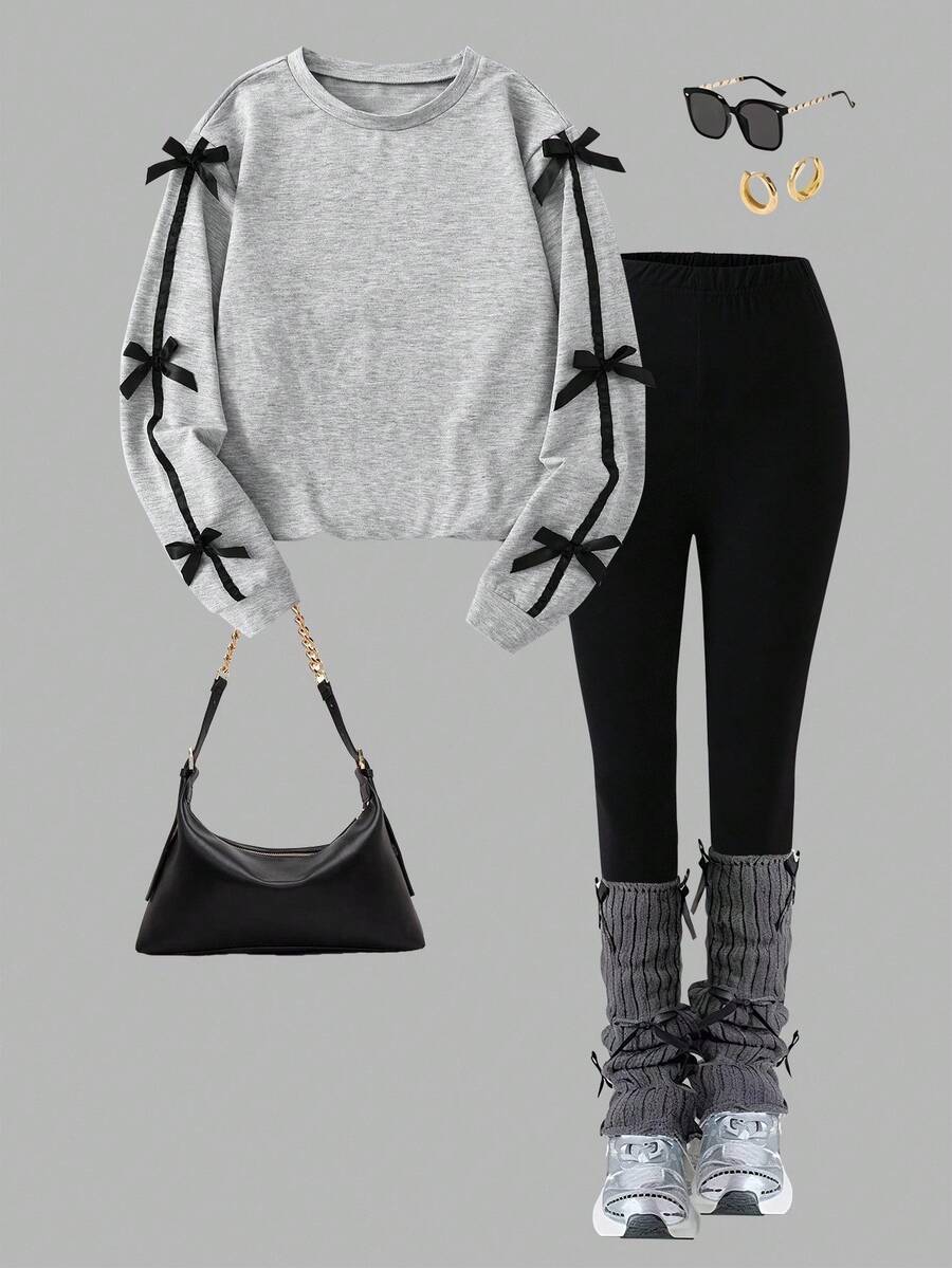 Sparklyn 少女运动服套装，白色数码印花和黑色蝴蝶结圆领运动衫，黑色紧身裤，舒适合身 - 灰色 - 查看 1