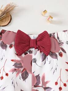 SHEIN Ensemble de 2 pièces comprenant un body imprimé graphique pour nouveau-né et nourrisson avec un pantalon décoré d'un nœud floral - Rouge foncé - Voir 3