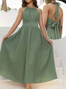 SHEIN Young Girls, Teenage Girls, Fashion Design, Casual Vacation, Waist Halter Neck, Backless Sleeveless Dress, High-End Green Dress, Halter Neck Dress, Vacation Dress, Waist Pleated Dress, Fashionable Design, Cutting-Edge Fashion Design, Can Be Worn Indoors And Outdoors, Simple Style, Suitable For Indoors, Outdoors, Daily Life, Sports, Play, Party, Photo Shoot, Vacation, Festival - Multicolor - View 1