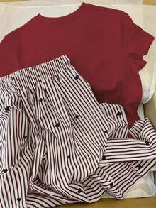 Resyla Women's Heart Embroidery Round Neck Short Sleeve T-Shirt And Drawstring Waist Striped Pants Casual Suit - Red - View 2