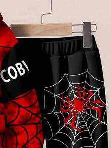 SHEIN 男婴冬季新款休闲简约蜘蛛侠英文可爱卡通扎染 Y2K 宽松舒适针织柔软连帽运动服套装，适合秋冬 - 彩色 - 查看 6