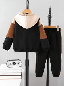 Set de 2 piezas con chaqueta con capucha con cremallera y pantalones de unicolor con estampado de letras para niño pequeño, adecuado para uso casual al aire libre en otoño/invierno - Multicolor - Ver 2