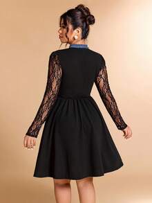 Cravure Gaun Komuter Elegan Ukuran Plus dengan Motif Renda dan Patchwork - Hitam - View 2