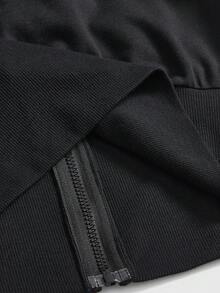 ROMWE Áo nỉ đen in chữ và hình đầu lâu đính đá màu hồng theo phong cách Gothic, áo khoác nỉ đen thời trang đường phố cỡ lớn dành cho nữ, áo nỉ dài tay cỡ lớn dành cho nữ, áo nỉ mùa đông cỡ lớn dành cho nữ - màu đen - Xem 5