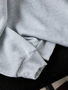 Sweat-shirt à capuche ample et décontracté pour adolescentes avec graphiques et broderie de fleurs en coquillage, manches longues