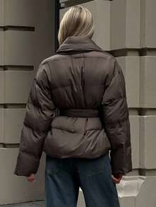 Aloruh Áo khoác mùa đông dài tay cổ chữ V màu cà phê dành cho nữ, áo khoác màu nâu, áo khoác dày màu trơn, phong cách cổ điển, phong cách công sở thường ngày dành cho nữ, thanh lịch, sang trọng, áo khoác đi làm, áo khoác mùa đông cho nữ, mùa đông cho nữ, công sở cho nữ, sân bay, thời trang đường phố, mùa thu đông, mùa đông dành cho nữ - Cà phê nâu - Xem 2