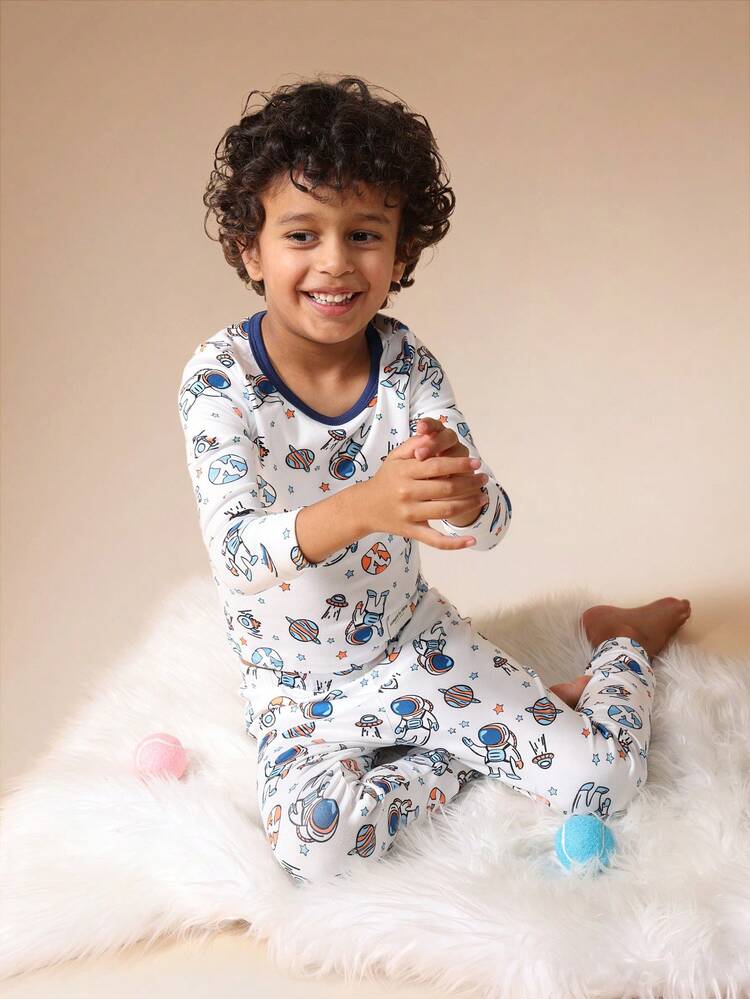 Space Theme Pajama Set With Astronaut Print And Stars