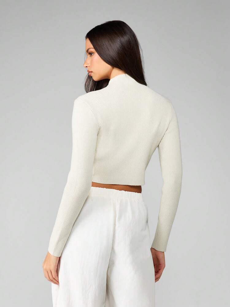 MISSGUIDED Ribbed Mock Neck Long Sleeve Crop Fitted Winter Knit Sweatshirt With Text Branding For Fall Essential Fashion Wardrobe