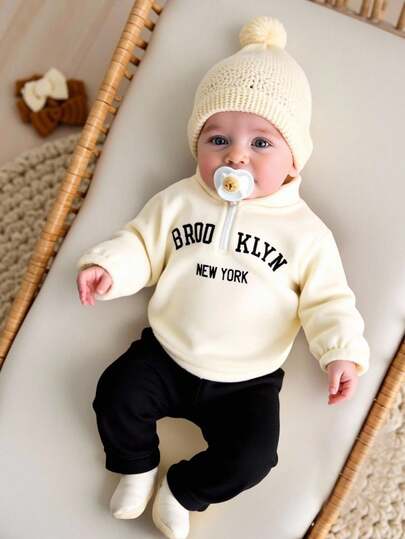 SHEIN 2pcs Baby Girls Newborn Autumn Set, Stand Collar Half-Open Front Long Sleeve Top With Embroidered English, Fleece Fabric, Casual Black Leggings, Cute Outfit For Newborn Infants