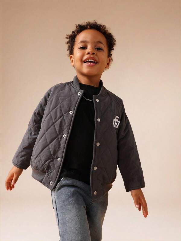 SUMWON 儿童绗缝飞行员夹克钻石缝制图案冬季外套经典罗纹领时尚街头服饰休闲保暖日常外套