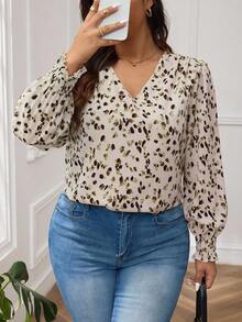 SHEIN Frenchy Plus Allover Leopard Print Lantern Sleeve Blouse - Mint Green - View 6