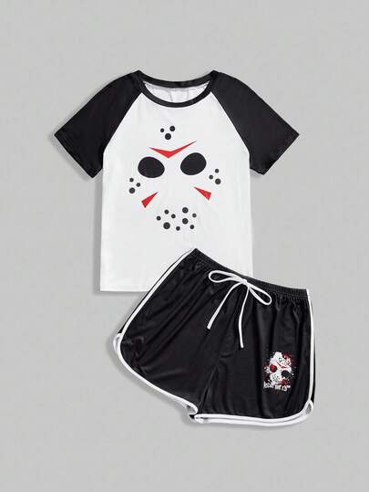 Friday the 13th X ROMWE Women's Horror Movie Print Raglan Sleeve Short Sleeve Top & Shorts Pajama Set