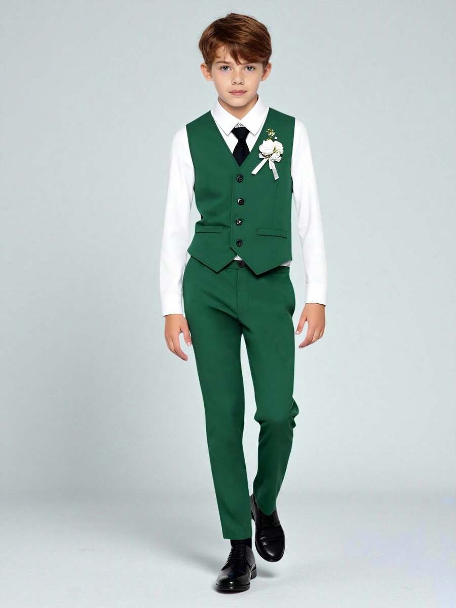 SHEIN 两件套男童春夏韩版修身正装套装,适合婚礼/派对/钢琴表演等场合。宽松不对称马甲+直筒休闲裤,采用柔软亚麻质感面料,超大不对称设计,时尚前卫。 - 綠色 - 查看 1