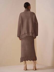 Zivah 2025新款秋季 秋冬休闲 简约 街头 日常 约会 生日 派对 旅行季 保暖 优雅 通勤 上班族 网红 高领 露肩 长袖 流苏下摆 宽松长款毛衣+紧身裙 长裙 直筒裙 半裙 流苏套装 白色毛衣套装 女士毛衣两件套-B - 摩卡棕 - 查看 2