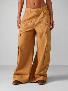 Missguided x Playboy Quần Jeans Denim Ống Rộng Phối Thêu Đính Vải Thời Trang Y2K Quần Cạp Cao Tiện Dụng Lễ Hội Quần Baggy Giặt Tay Cổ Điển Phong Cách Đường Phố - Màu Mù tạt vàng - Xem 1