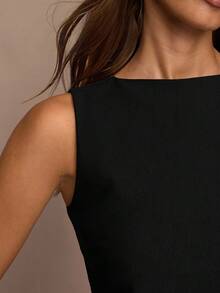 SHEIN BAE Women's Solid Color Waist Cutout Twist Design Round Neck Fashion Tank Top - Black - View 4