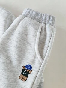 SHEIN Playful Pals 2pcs Toddler Boys' Comfortable Casual Round Neck Bear Embroidery Hem Long Sleeve Top And Side Pocket Bear Embroidery Pants Set, Versatile For Spring/Autumn Everyday Wear Baby Set Autumn Winter Season - Multicolor - View 5