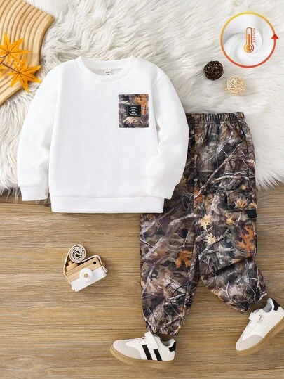 SHEIN 2 件套儿童男童休闲街头拼色圆领套头衫和松紧腰慢跑裤针织套装，适合学校、花园、海滩、生日、所有季节，羊毛，加厚