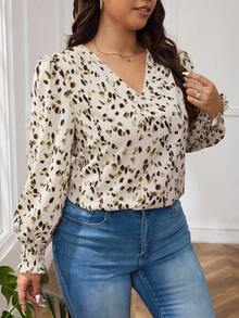 SHEIN Frenchy Plus Allover Leopard Print Lantern Sleeve Blouse - Mint Green - View 3