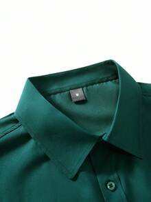 Manfinity Mode 男士紫红色长袖休闲商务衬衫 男士绿色正装衬衫 商务衬衫 男士商务休闲衬衫 男士高档衬衫 深绿色男士衬衫