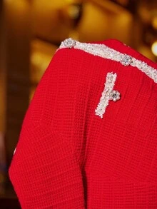 Amorya Bộ trang phục Giáng sinh gồm 2 món: Áo khoác cardigan cổ chữ V thanh lịch và chân váy len ôm sát dành cho nữ - Đỏ - Xem 8