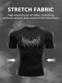 Manfinity Sport Corelite 男士撞色印花T恤和运动裤套装，透气吸汗，舒适修身，适合健身训练，哥特风健身服，哥特式运动服，男士健身服，万圣节运动服，健身套装，运动套装，男士压缩衣 - 黑色 - 查看 3