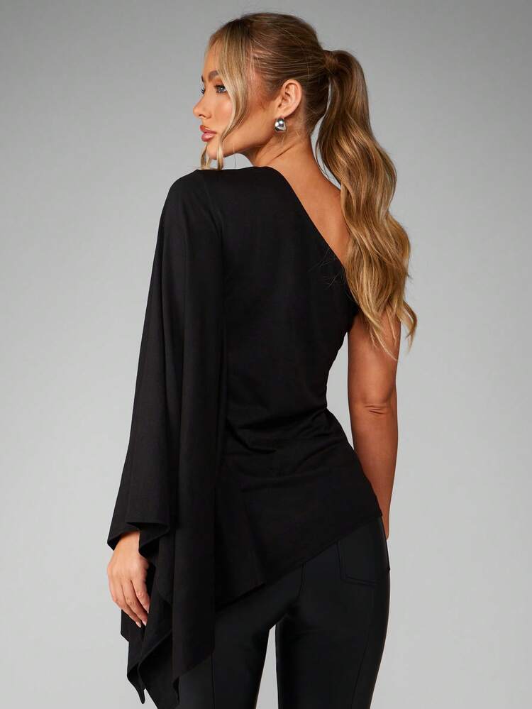 MISSGUIDED One Shoulder Asymmetrical Top With Dramatic Bell Sleeve Evening Occasion Holiday Party Elegant Design Fall Winter Collection Statement Blouse