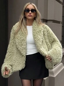Aloruh Women's Fall/Winter Fluffy Thick & Warm Loose Fit Long SleeveFaux Fur Coat For Women Fashionable Loose Faux Fur Coat,New Short Outerwear