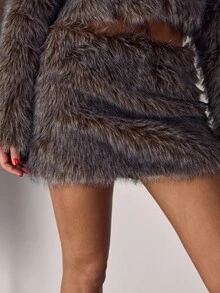 SHEIN BAE Damen Herbst/Winter Lässig Vintage-inspirierter vielseitiger kurzer Minirock mit Fellbesatz, Herbst/Winter, perfekt für Musikfestivals, Dates und lässige Unternehmungen - Schwarz - Übersicht 5