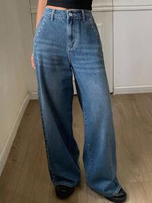 DAZY Women's Distressed Washed Rivet Decor Straight Leg Casual Jeans, Street Style, Autumn/Winter
