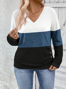 EMERY ROSE Women's V-Neck Contrast Color Block Plus Size T-Shirt, Autumn/Winter - Multicolor - View 4