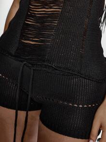 MUSERA Bộ đồ gồm áo cổ đổ xẻ sâu, chất liệu dệt kim họa tiết rách rưới và quần short siêu ngắn, thích hợp cho đi chơi đêm, mùa đông, phong cách đường phố dễ thương, dự tiệc tối, thanh lịch, mùa xuân, lễ hội, kỳ nghỉ, mùa hè. - màu đen - Xem 6