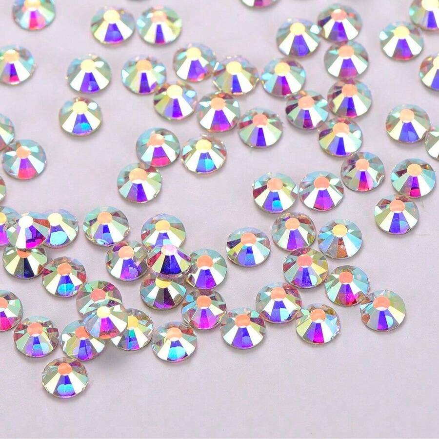 Cristales de Rhinestone de vidrio con fondo dorado para decoración de ropa DIY (los diamantes AB tienen diferentes colores bajo diferentes condiciones de iluminación)