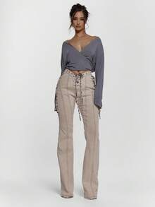 MUSERA Quần jeans ống loe cạp thấp, cổ chữ V sâu, họa tiết da báo, buộc dây phía trước và hai bên, chất liệu denim mài, đường may tương phản, kiểu dáng gợi cảm, thích hợp cho mùa thu đông, đi chơi đêm, phong cách đường phố dễ thương, mùa xuân hè. - Màu Khaki - Xem 6