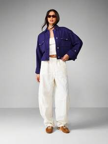 MISSGUIDED 超大牛仔工装夹克，前开扣，大口袋，翻边袖，秋冬短款休闲工装外套 - 深色水洗藍 - 查看 3