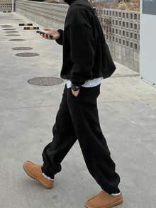 DAZY Men's Solid Black Sherpa Fleece Pullover Sweatshirt & Sweatpants Set, Adjustable Hem Design, Autumn/Winter