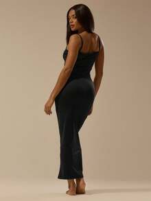 MUSERA ESSENTIALS 柔软触感吊带修身连衣裙，春夏基础款，可爱休闲，适合度假、伊比沙岛婚礼宾客、优雅生日派对、约会之夜等场合，休闲时尚。 - 黑色 - 查看 3
